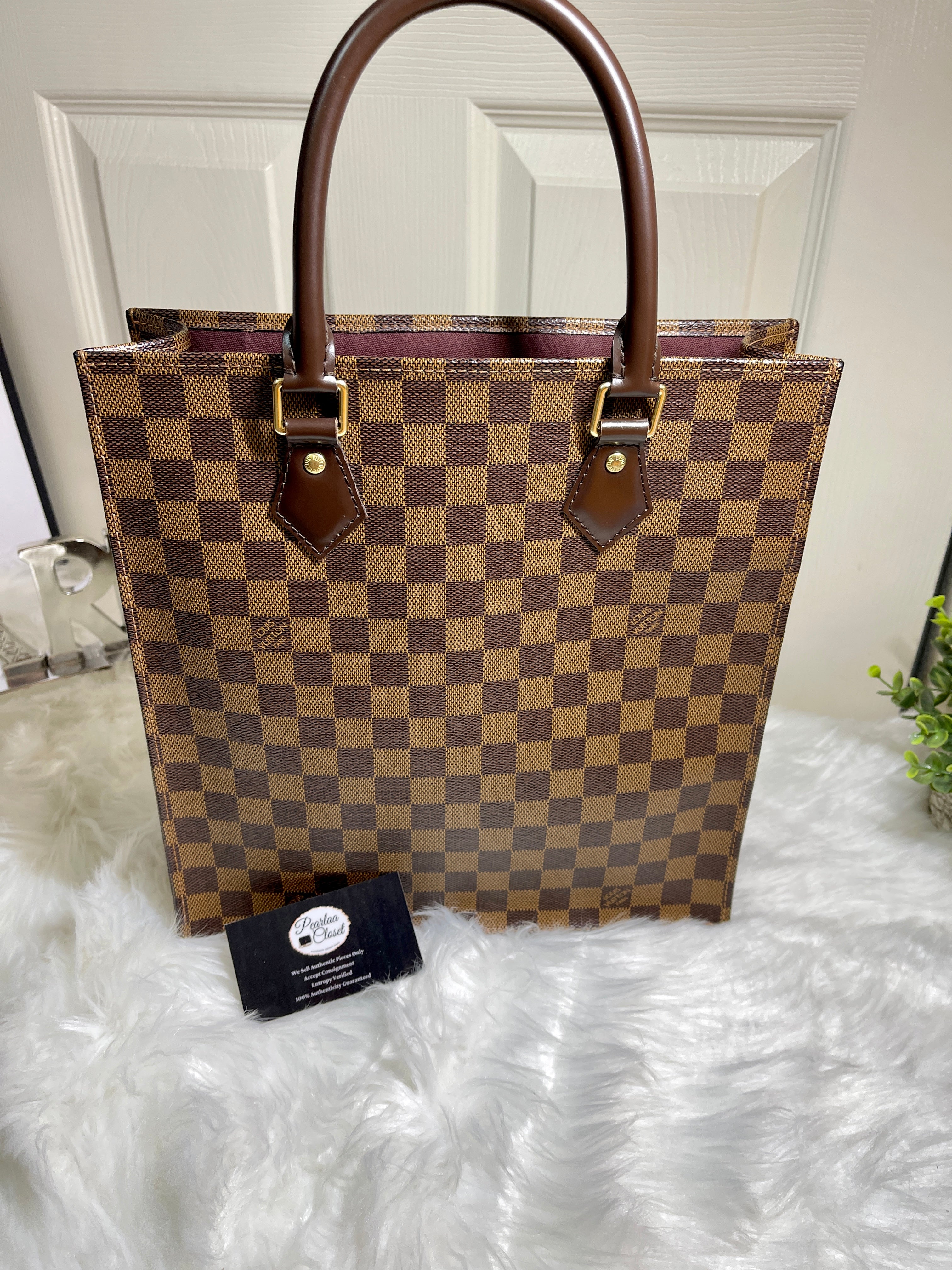 LOUIS VUITTON Sac Plat Damier Canvas PM – PearlaaClosetLLC