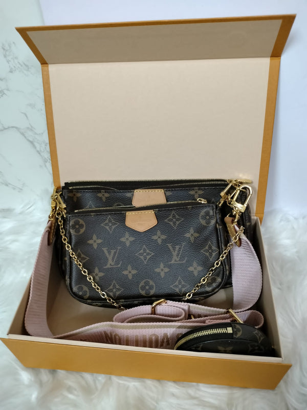 LOUIS VUITTON Monogram Multi Pochette Accessoires Rose Clair