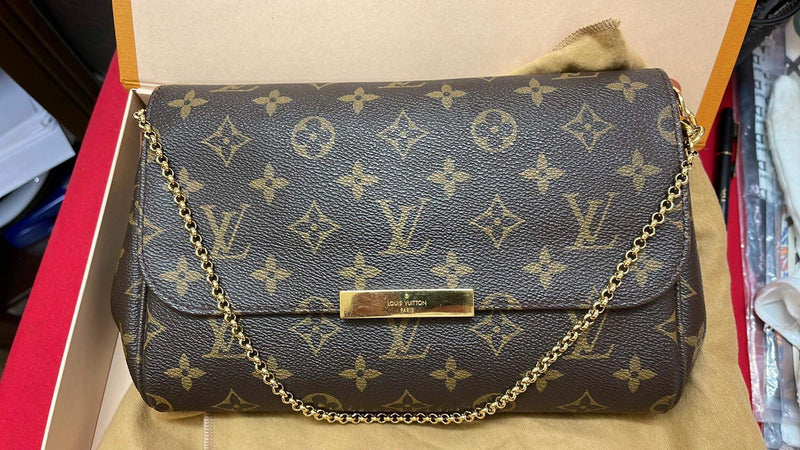 Louis Vuitton Favorite MM Monogram