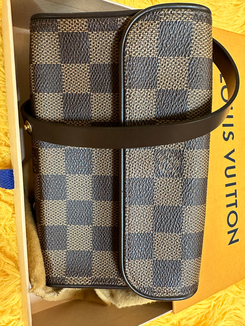 Louis Vuitton Florentine DE