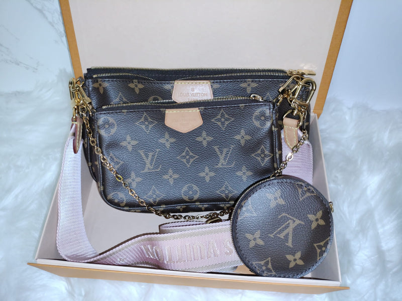 LOUIS VUITTON Monogram Multi Pochette Accessoires Rose Clair