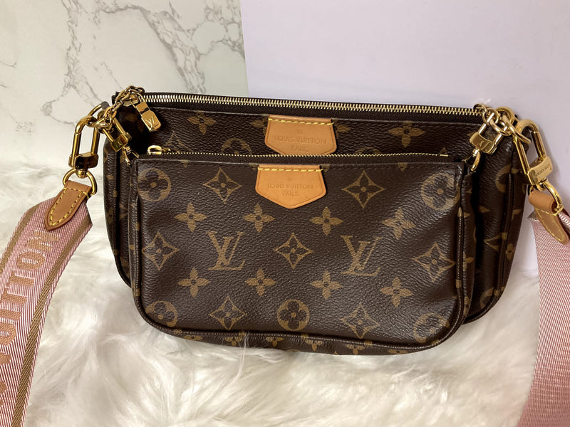 LOUIS VUITTON Monogram Multi Pochette Accessoires Rose Clair