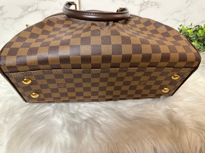 LOUIS VUITTON Damier Ebene Trevi PM