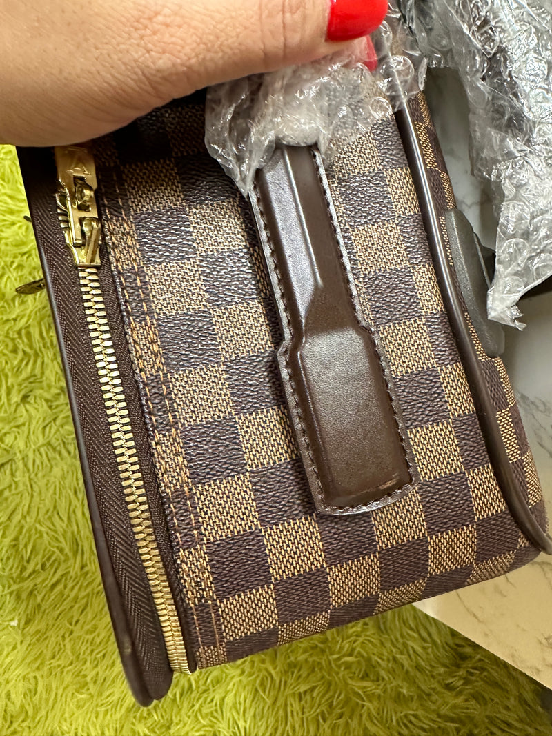 LOUIS VUITTON Damier Ebene Pegase 45