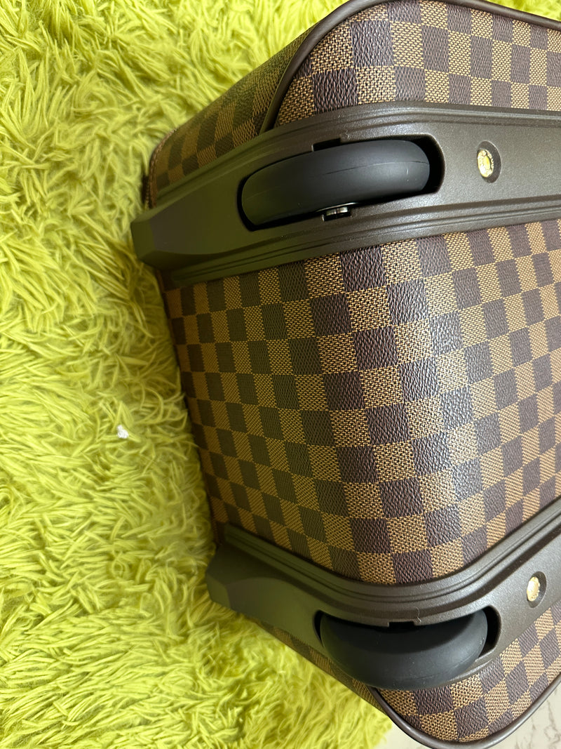 LOUIS VUITTON Damier Ebene Pegase 45