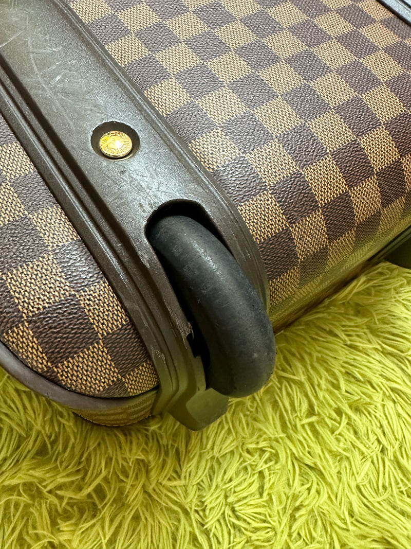 LOUIS VUITTON Damier Ebene Pegase 45