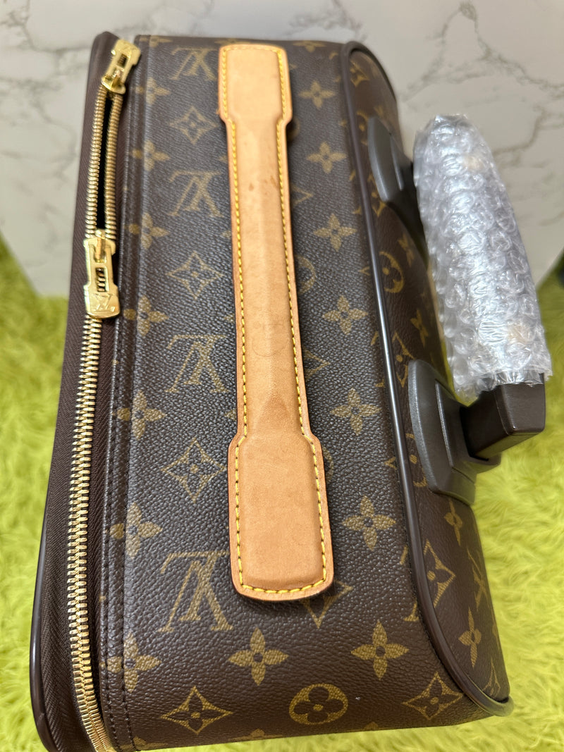 LOUIS VUITTON Monogram Pegase 45