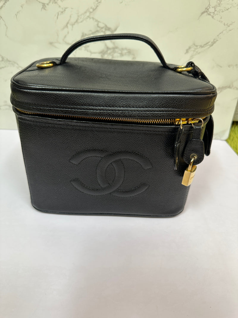 CHANEL Vanity Black