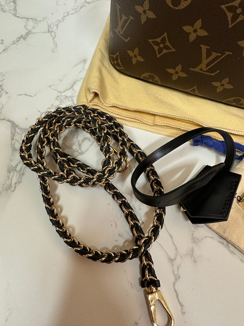 LOUIS VUITTON Vanity Autres Toiles Monogram