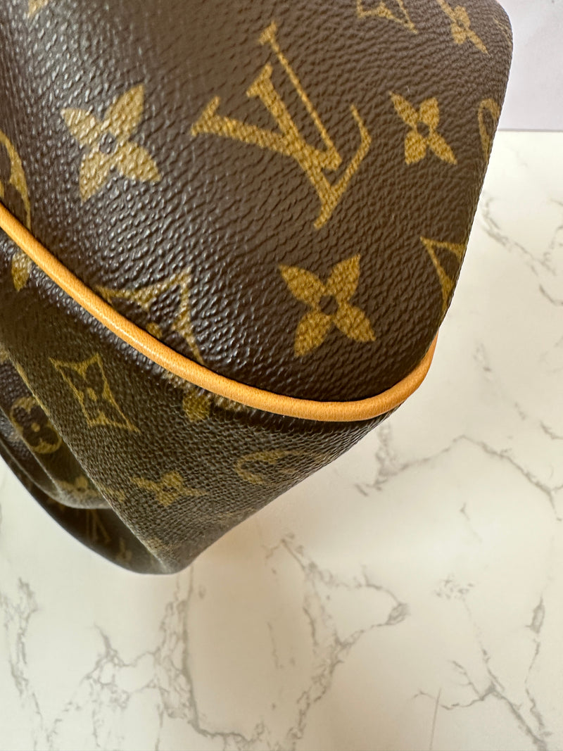 LOUIS VUITTON Monogram Tivoli PM