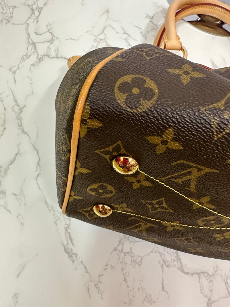 LOUIS VUITTON Monogram Tivoli PM