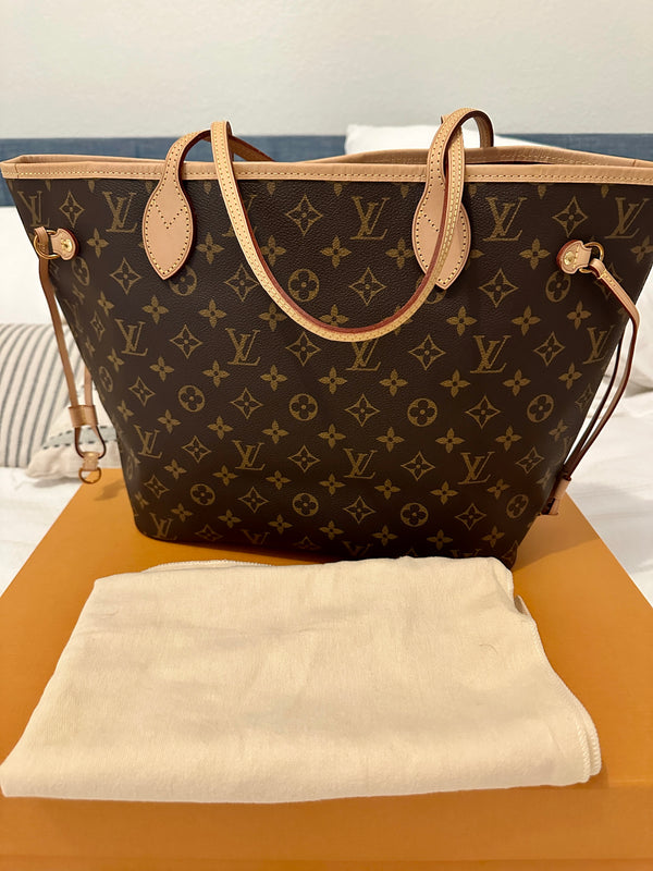 LOUIS VUITTON Neverfull MM