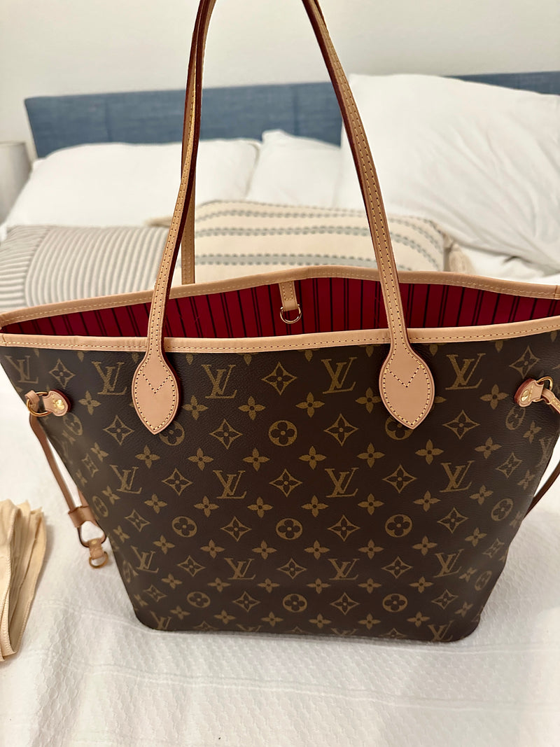 LOUIS VUITTON Neverfull MM