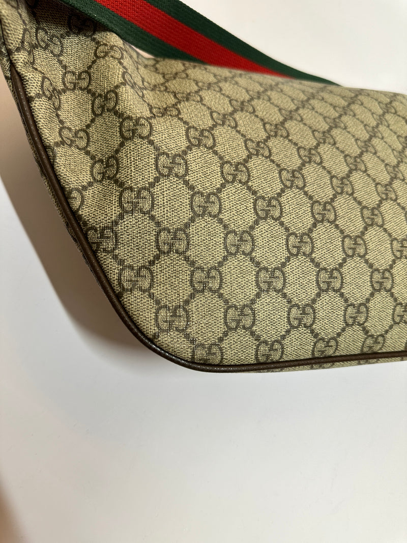 GUCCI Supreme Night Courrier Belt Bag