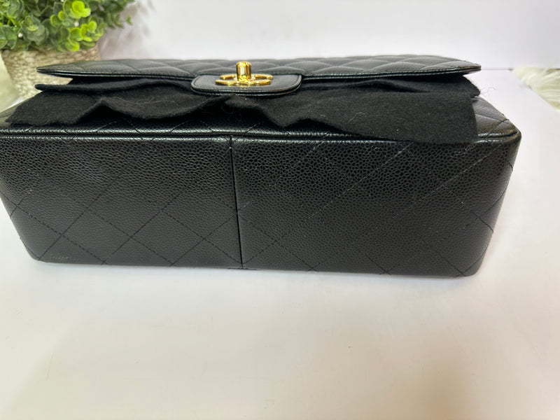 CHANEL Jumbo Classic Caviar Double Flap