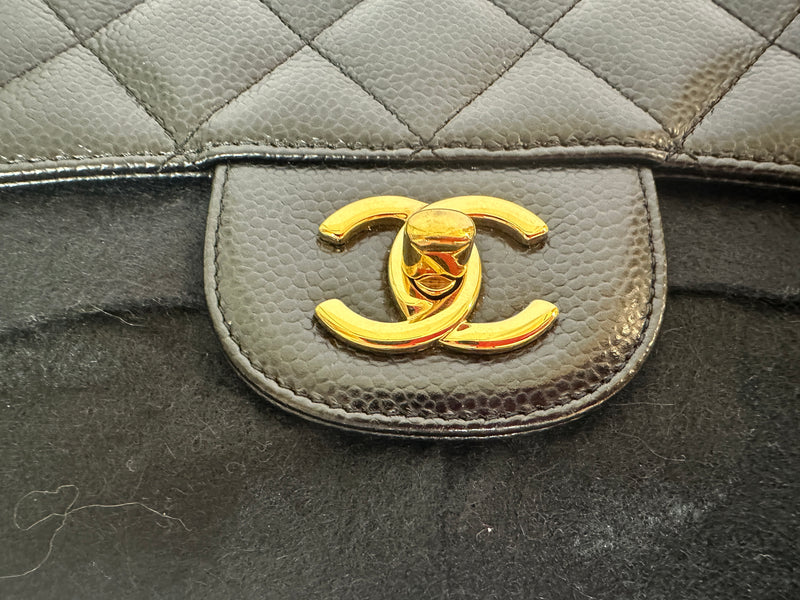 CHANEL Jumbo Classic Caviar Double Flap