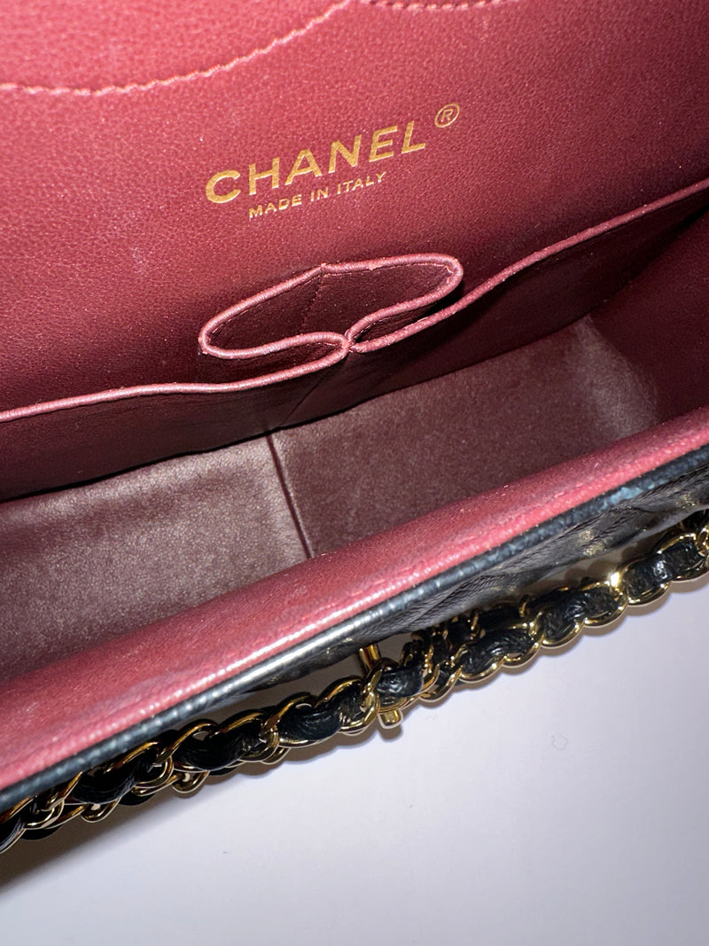 CHANEL Jumbo Classic Caviar Double Flap