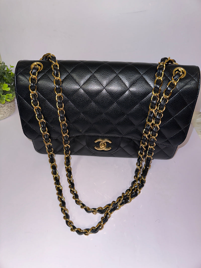 CHANEL Jumbo Classic Caviar Double Flap