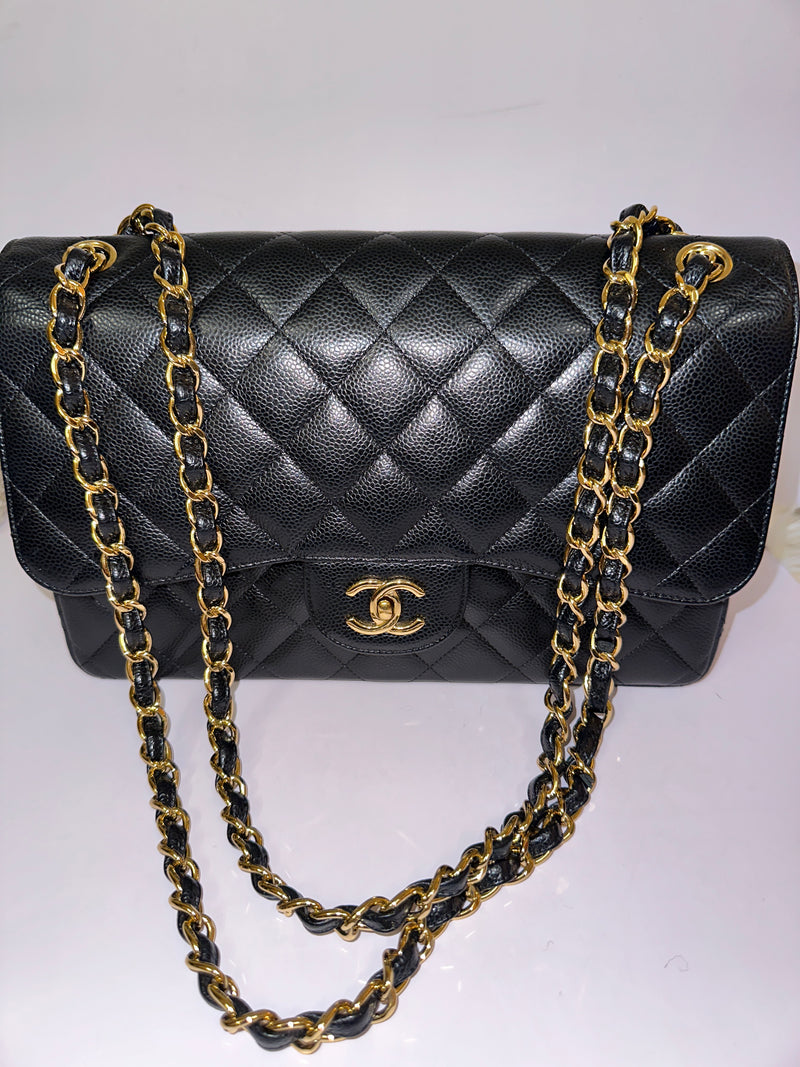 CHANEL Jumbo Classic Caviar Double Flap