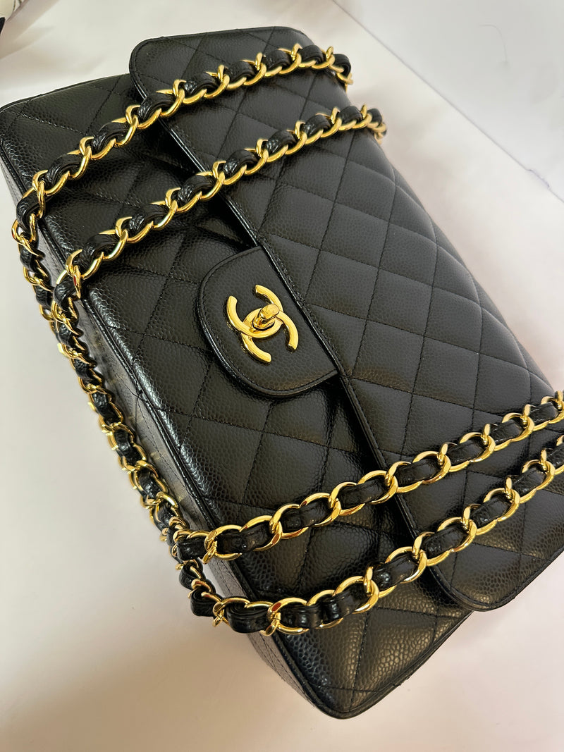 CHANEL Jumbo Classic Caviar Double Flap