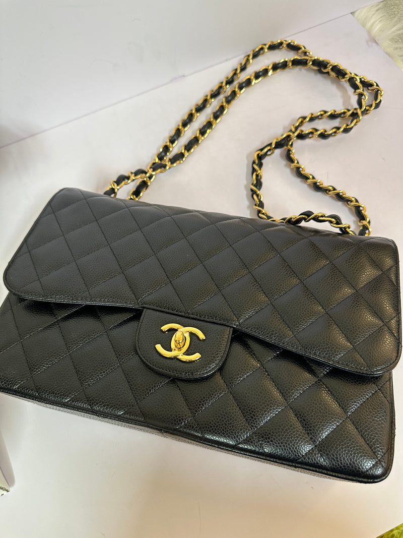 CHANEL Jumbo Classic Caviar Double Flap