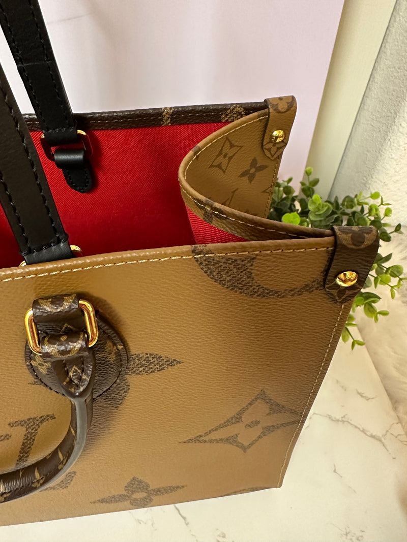 LOUIS VUITTON Monogram Reverse On-The-Go MM