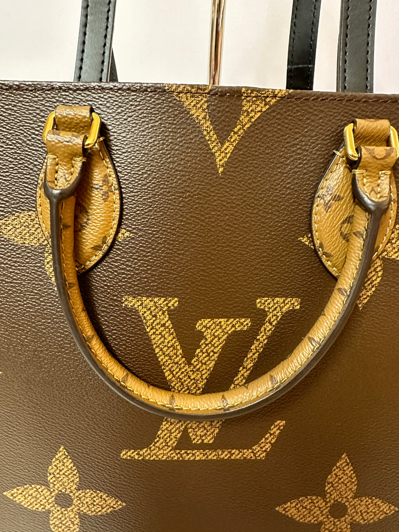 LOUIS VUITTON Monogram Reverse On-The-Go MM