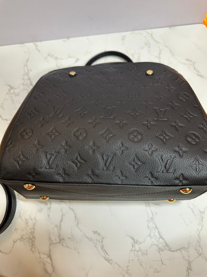 LOUIS VUITTON Empreinte Montaigne MM - Black