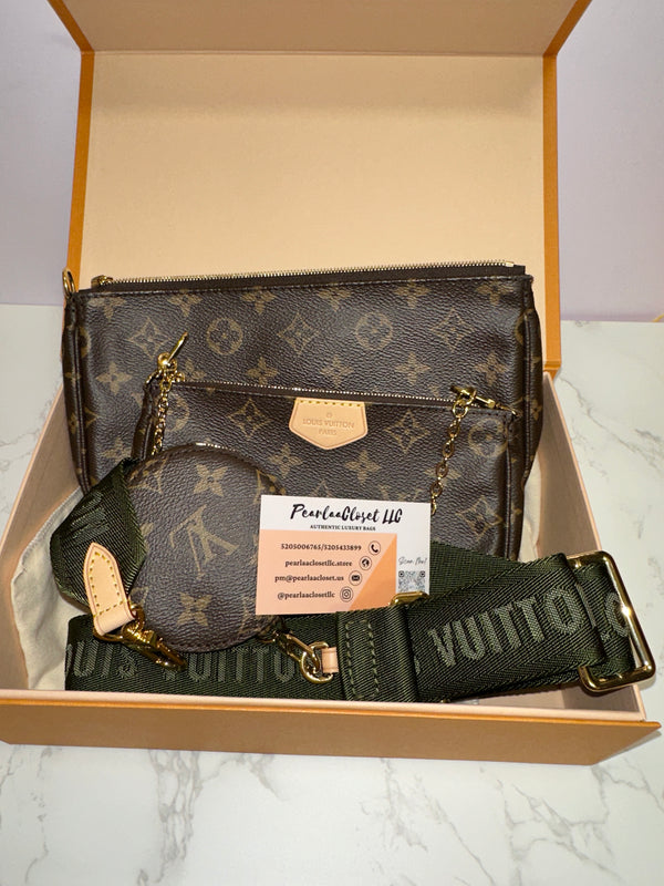 LOUIS VUITTON Multi Pochette Accessoires - Khaki