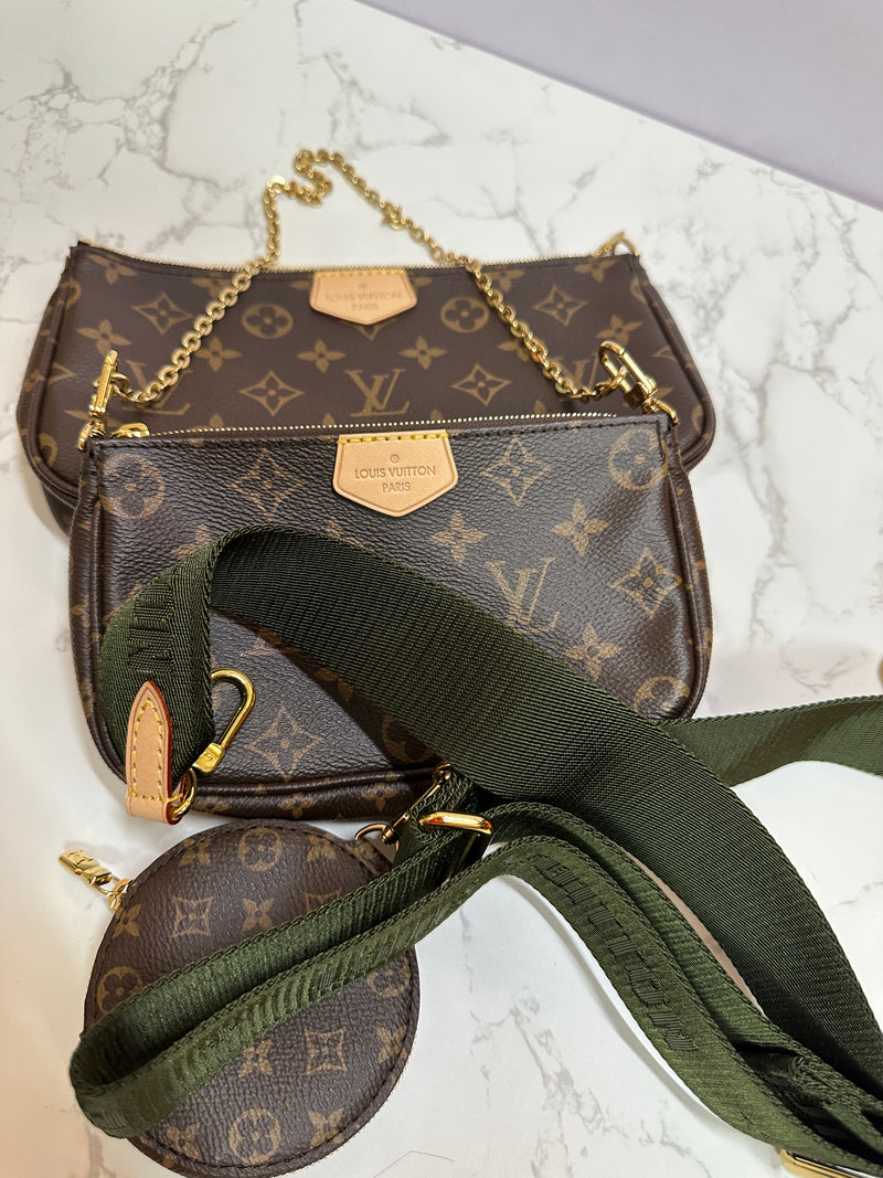 LOUIS VUITTON Multi Pochette Accessoires - Khaki