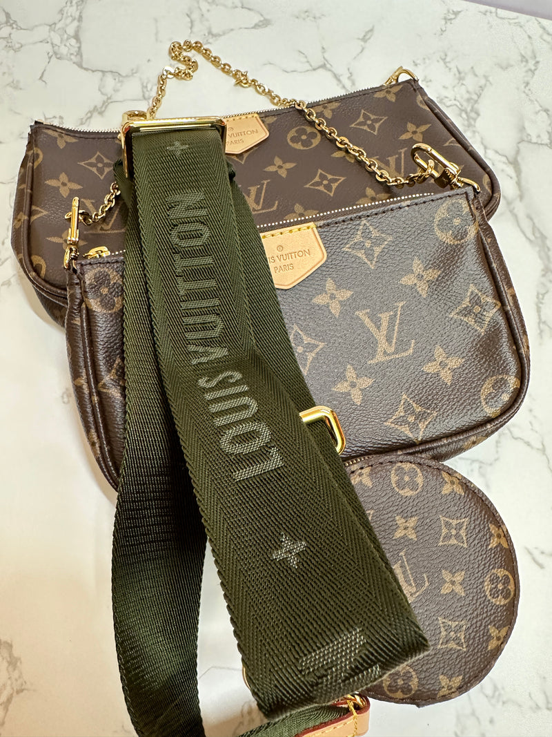 LOUIS VUITTON Multi Pochette Accessoires - Khaki