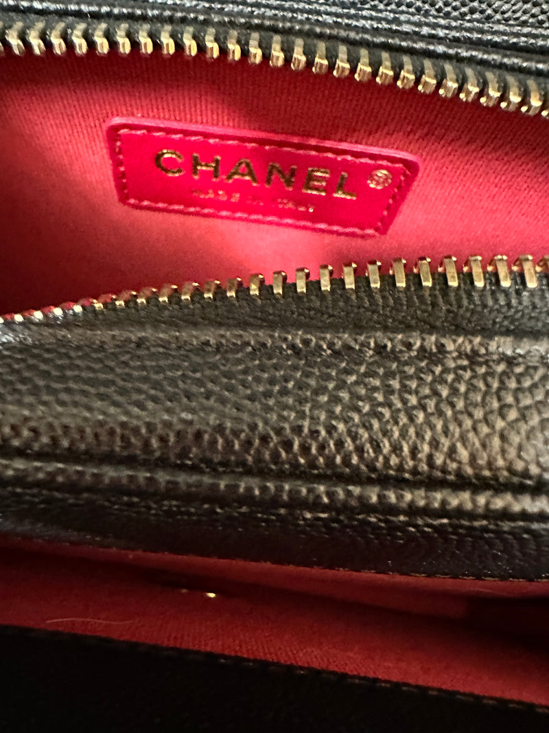 CHANEL Like A Wallet Flap - Black Caviar