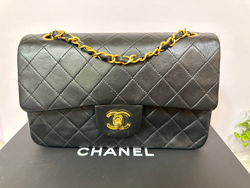 CHANEL Matelasse Flap Chain Shoulder Bag