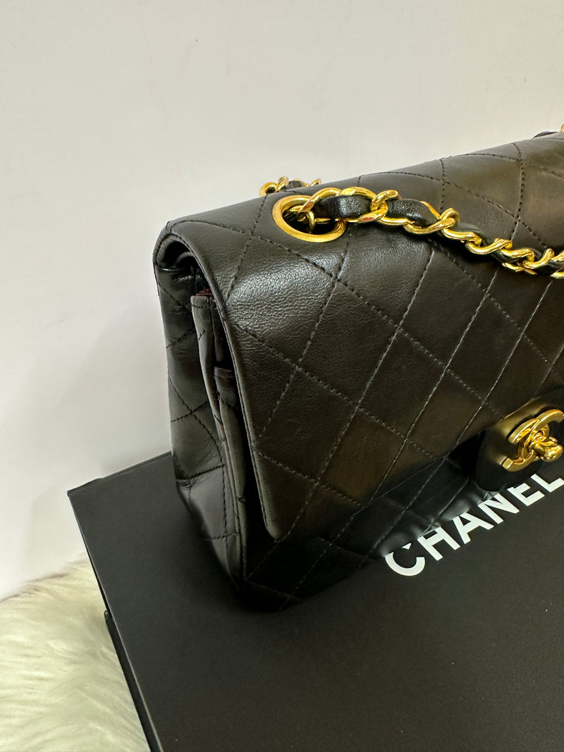 CHANEL Matelasse Flap Chain Shoulder Bag