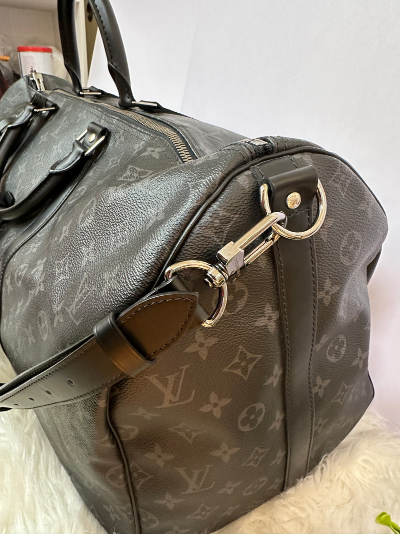 LOUIS VUITTON Monogram Eclipse Keepall Bandouliere 55