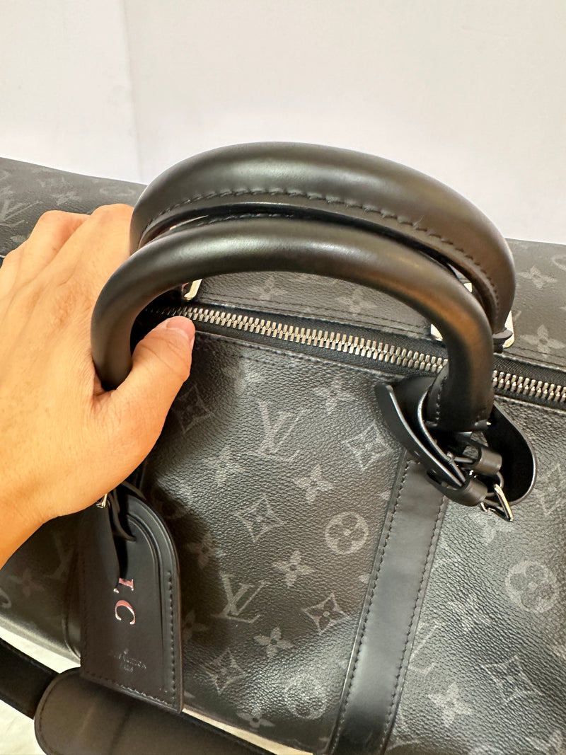 LOUIS VUITTON Monogram Eclipse Keepall Bandouliere 55