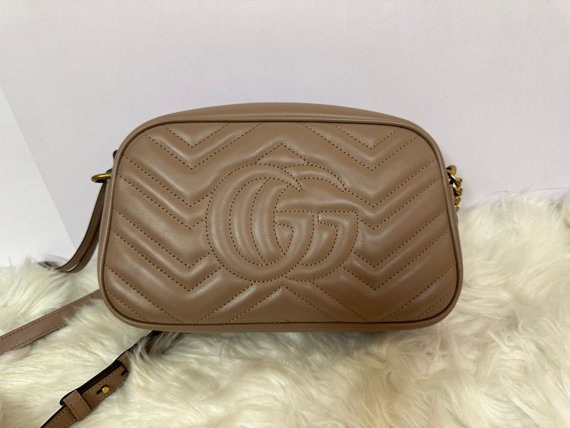 GUCCI Matelasse Marmont