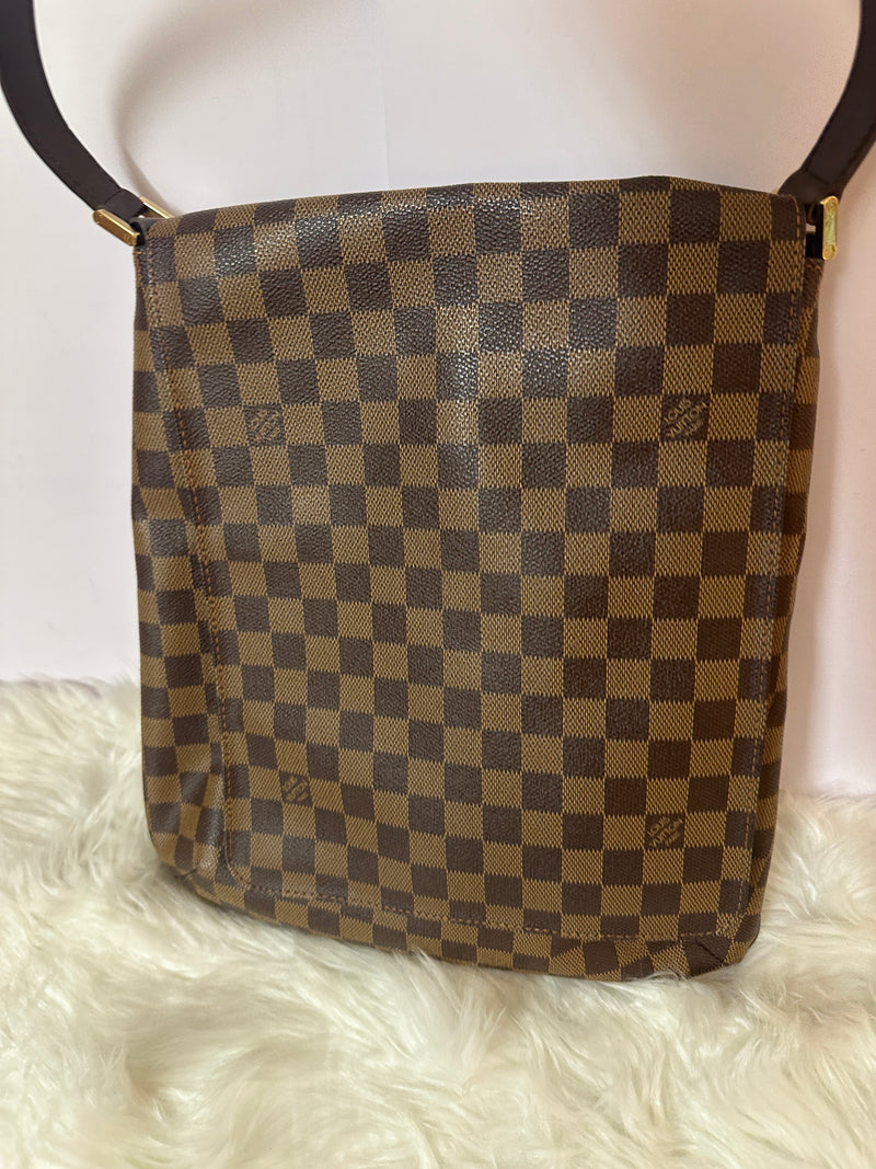 LOUIS VUITTON Damier Ebene Musette Salsa