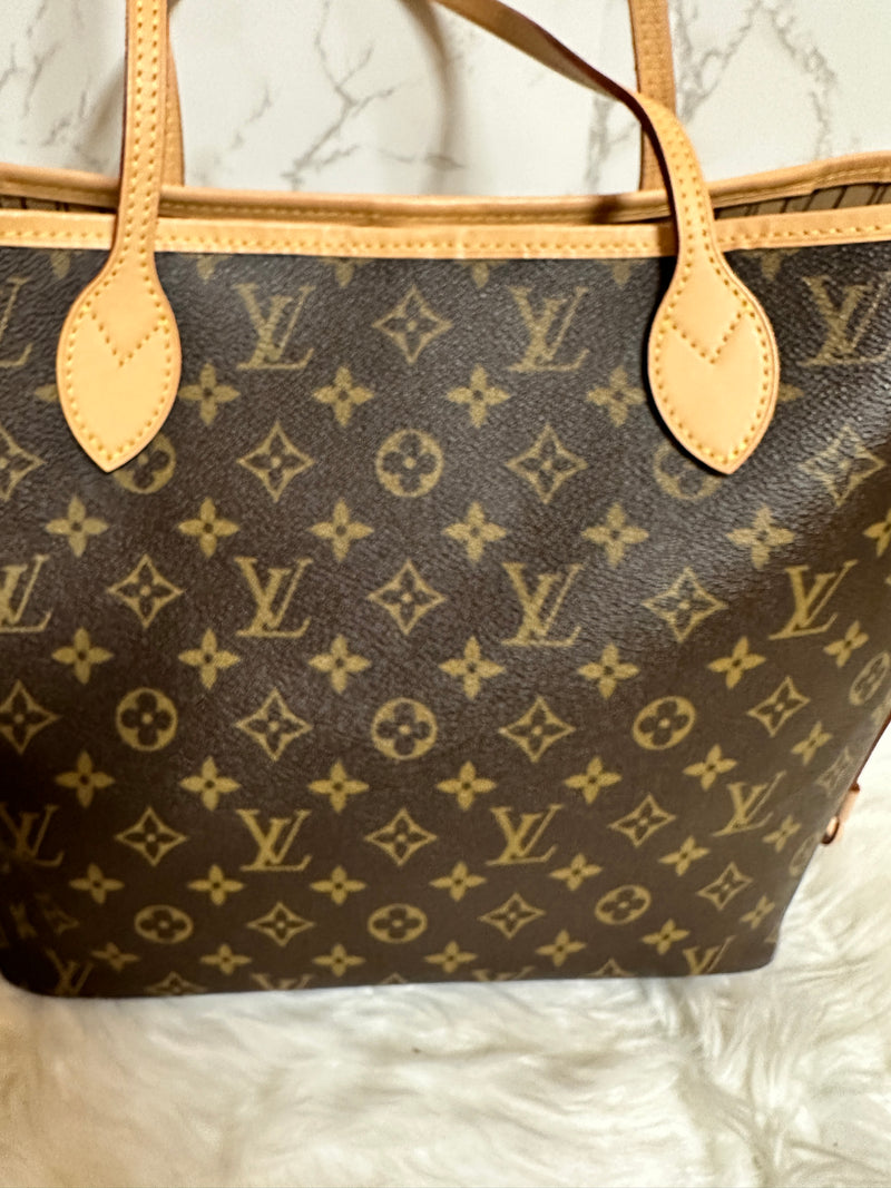 LOUIS VUITTON Monogram Neverfull MM Beige Interior