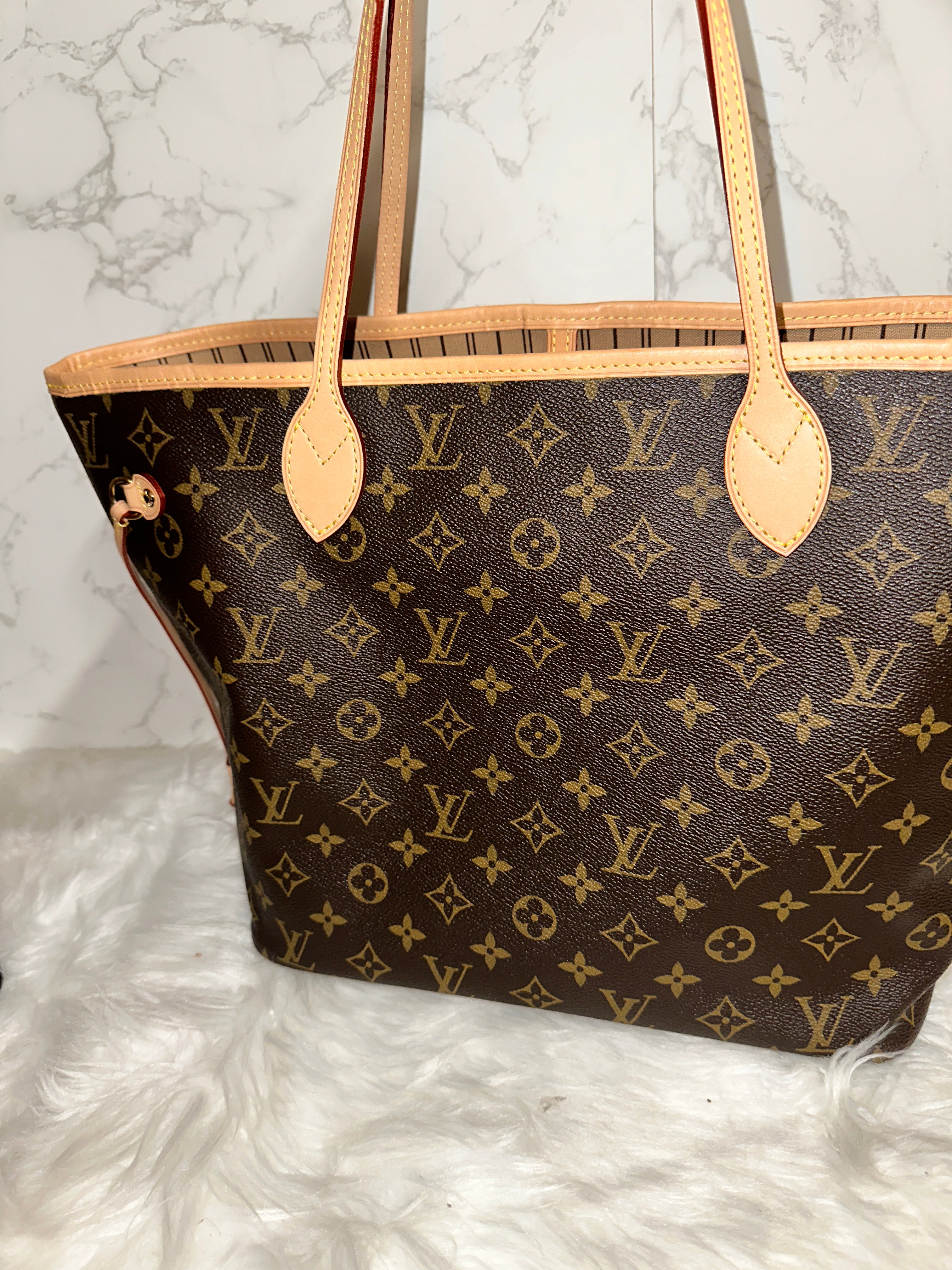 Lv neverfull online beige