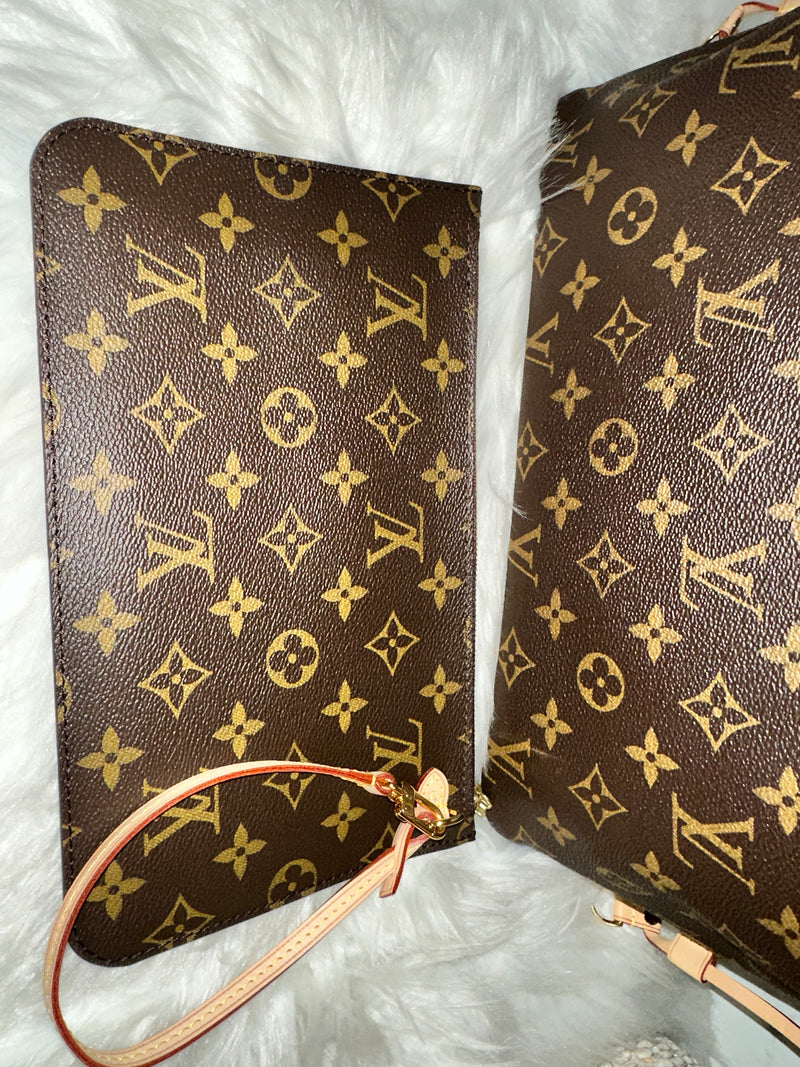 LOUIS VUITTON Neverfull MM Burgundy Interior