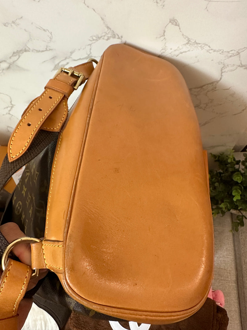 LOUIS VUITTON Monogram Montsouris GM