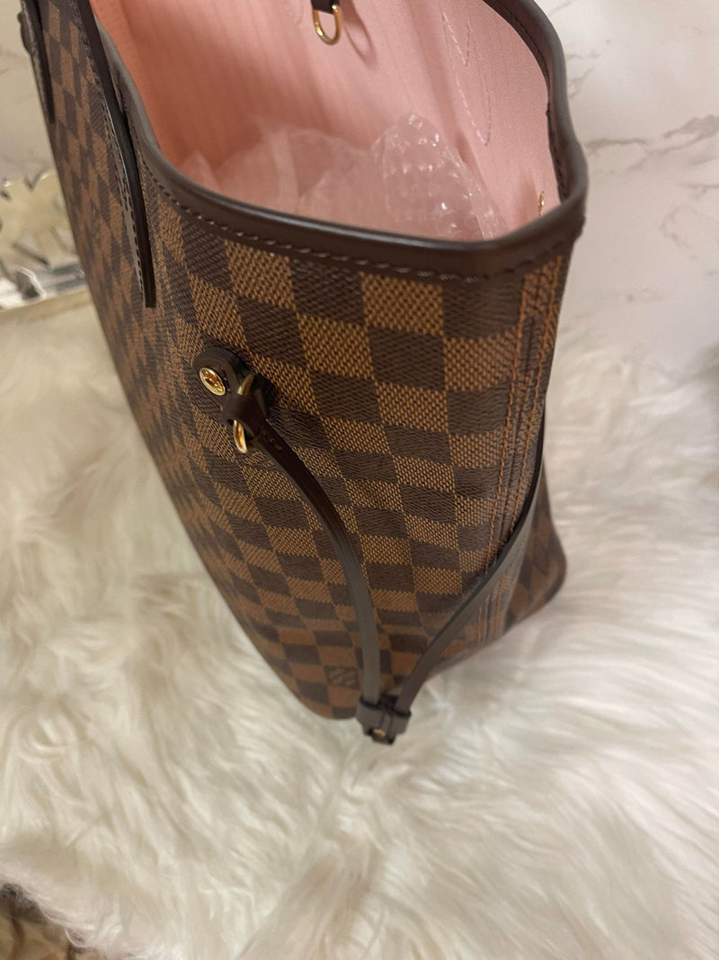 LOUIS VUITTON Neverfull Damier Ebene MM