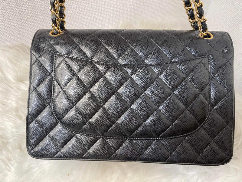 CHANEL Caviar Quilted Double Flap Jumbo