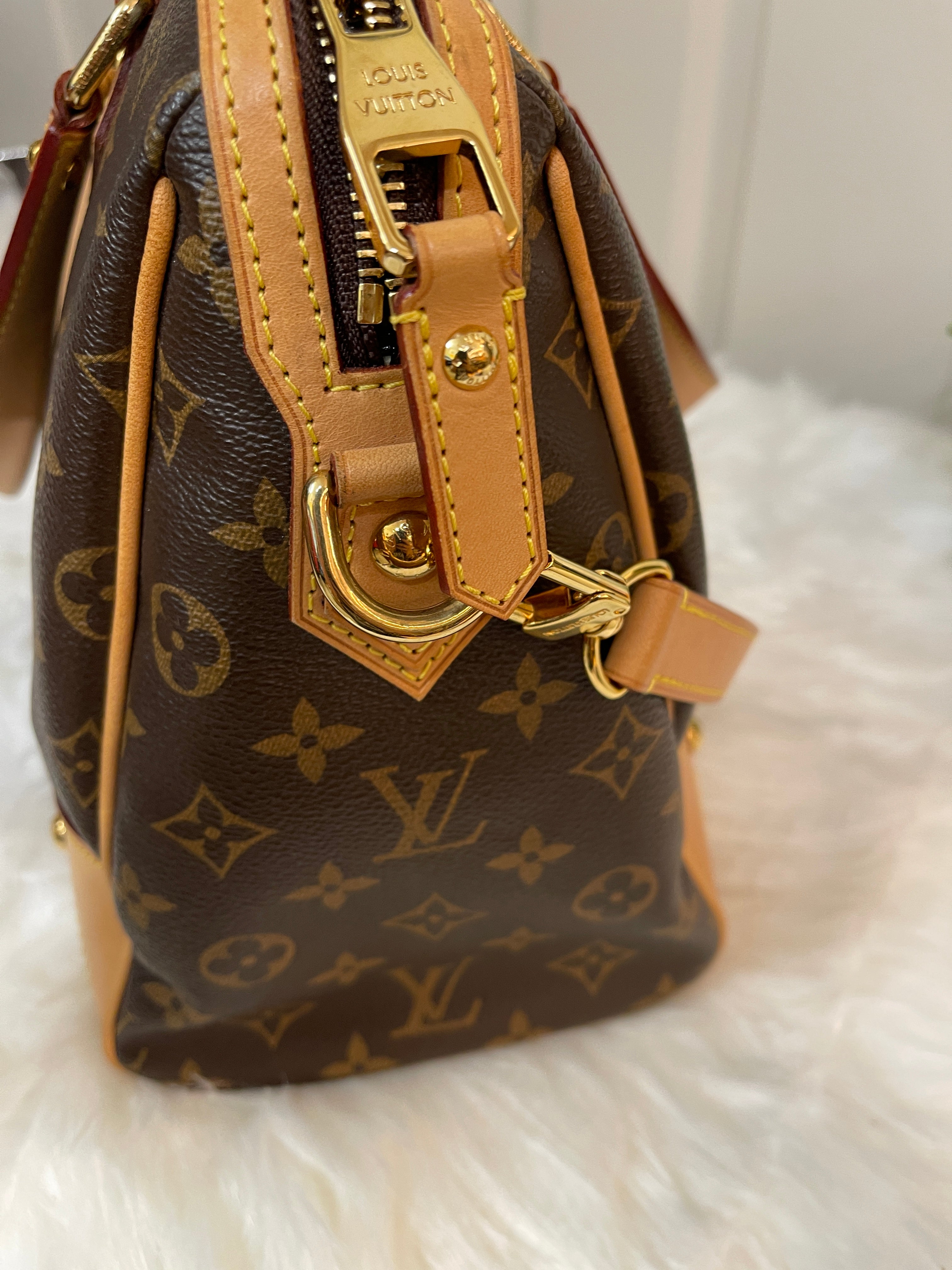 Louis Vuitton Retiro Pm in Brown Cloth ref.354613 - Joli Closet