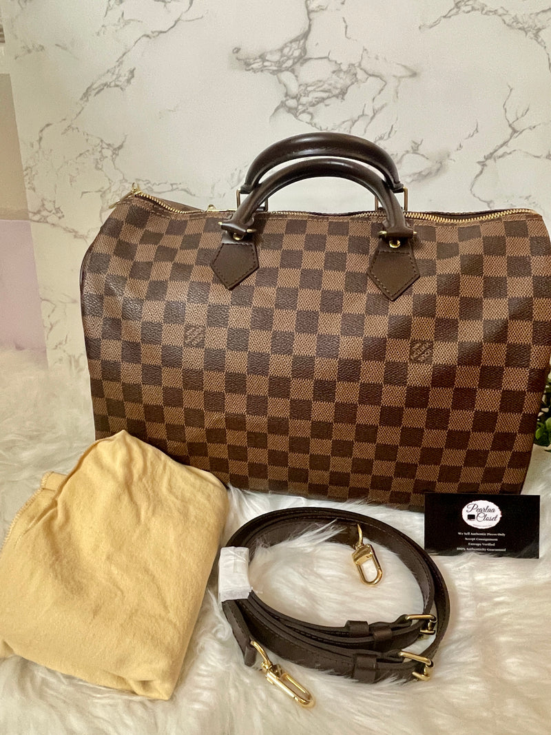 LOUIS VUITTON Damier Canvas Speedy 35