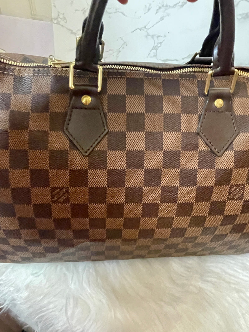 LOUIS VUITTON Damier Canvas Speedy 35