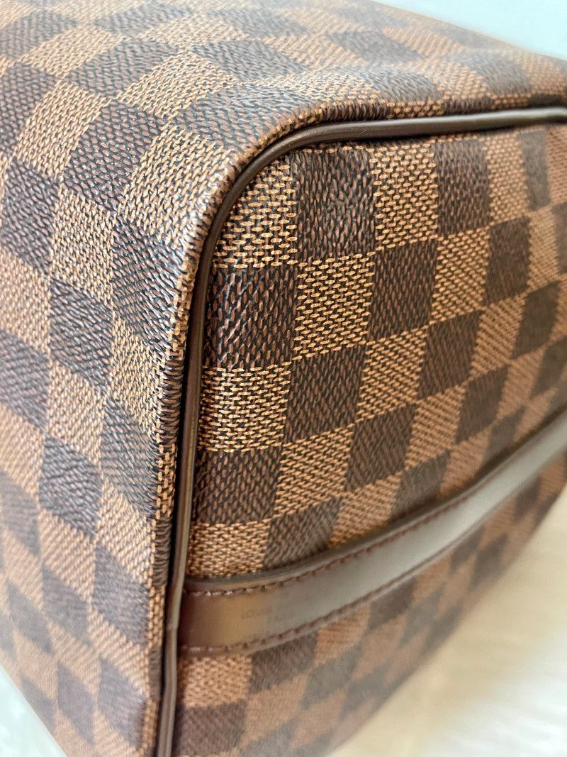 LOUIS VUITTON Damier Canvas Speedy 35