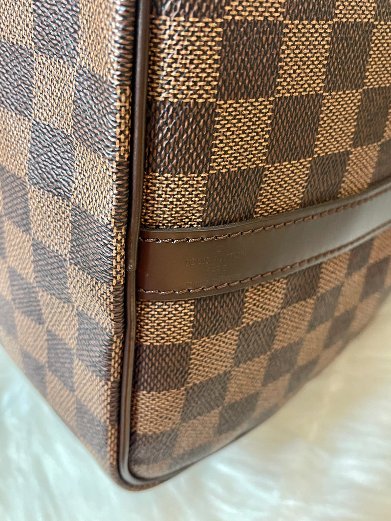 LOUIS VUITTON Damier Canvas Speedy 35