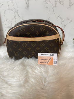 LOUIS VUITTON Monogram Canvas Blois